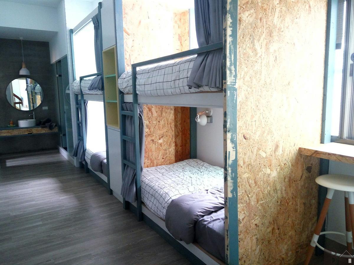 Hostel Bobooks Chiayi Exterior foto